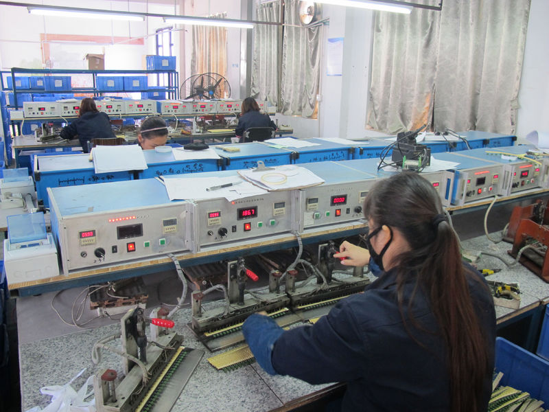Shenzhen Hwalon Electronic Co., Ltd. dây chuyền sản xuất của nhà sản xuất